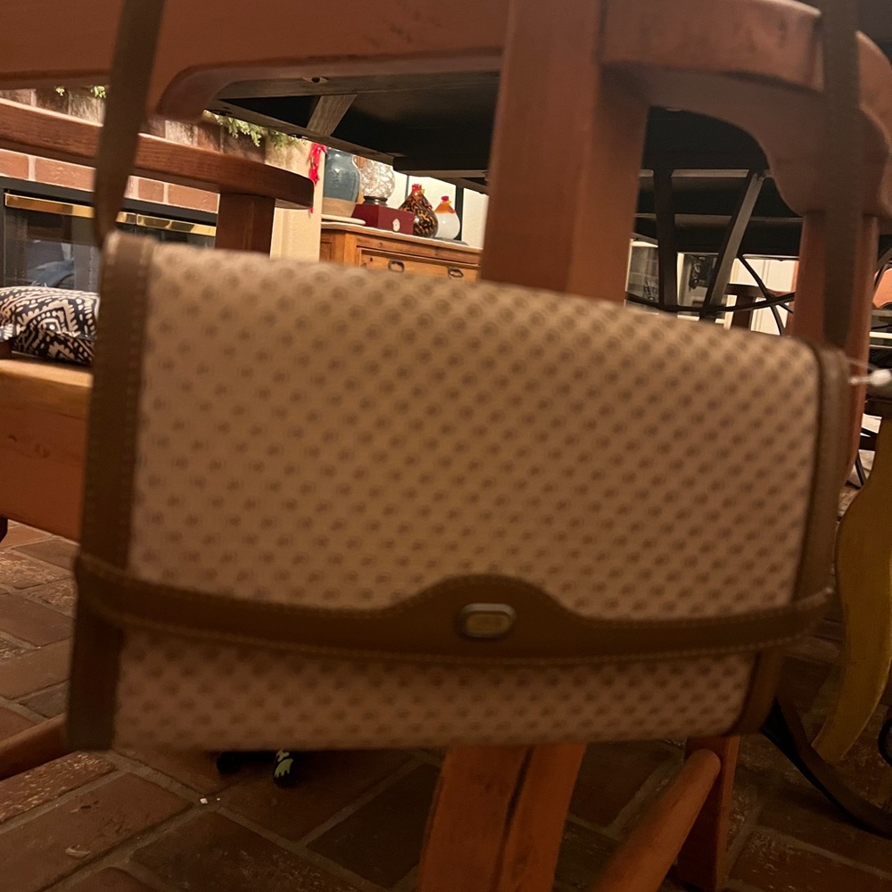 Elegant Brown and Cream Women's Bag